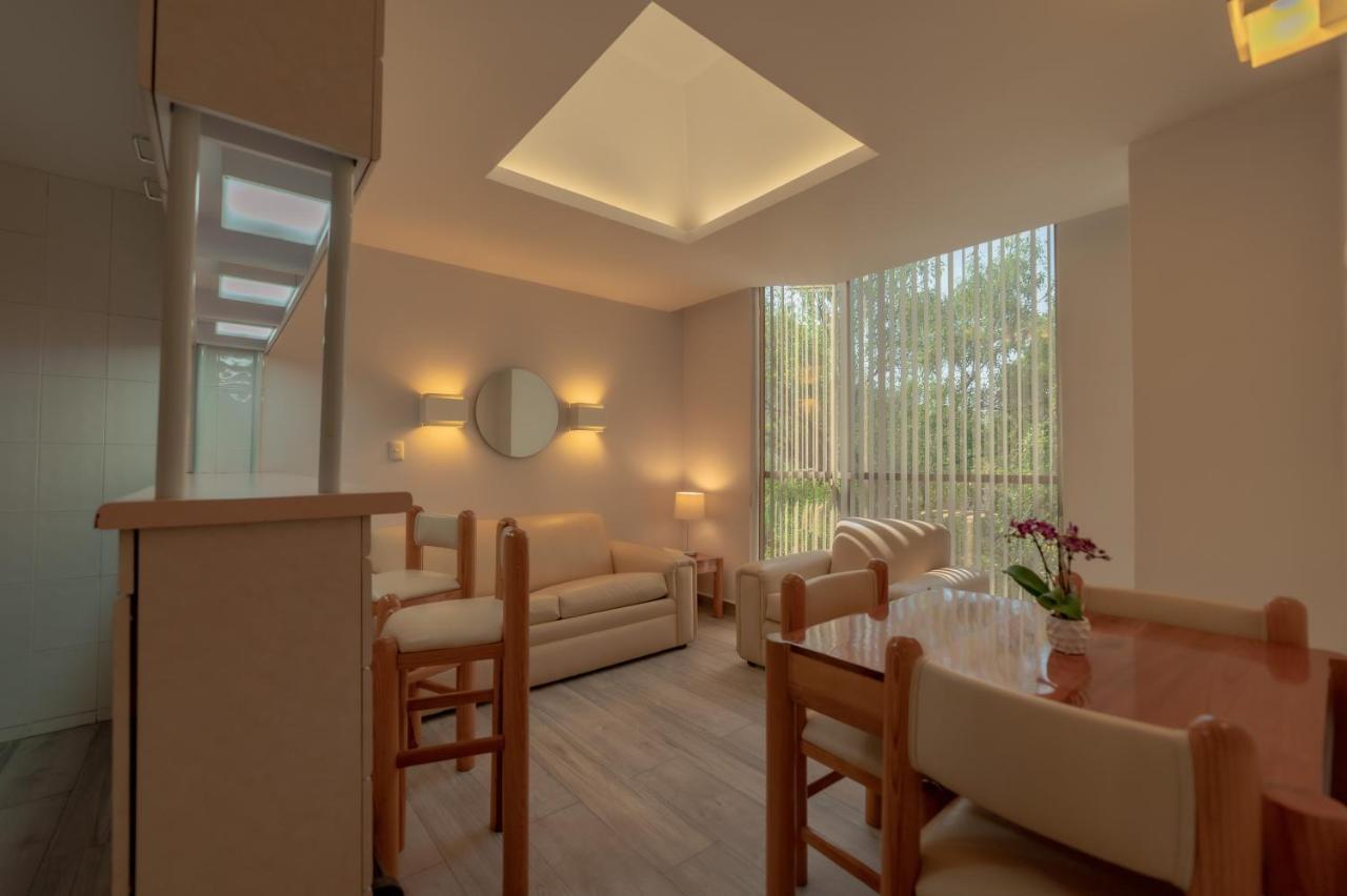 מקסיקו סיטי Suites Arquimedes 33 מראה חיצוני תמונה